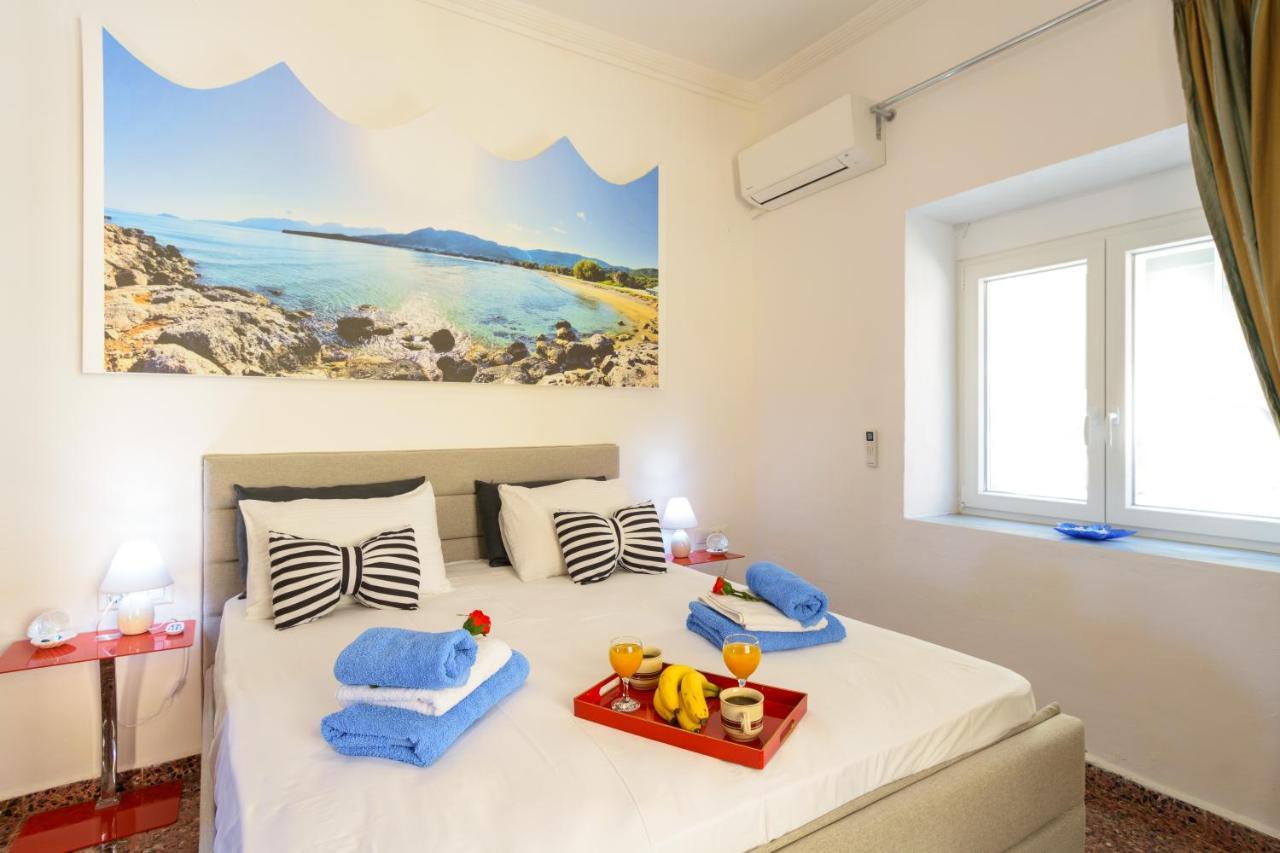 House For Families Near The Lake Agios Nikolaos  Bagian luar foto